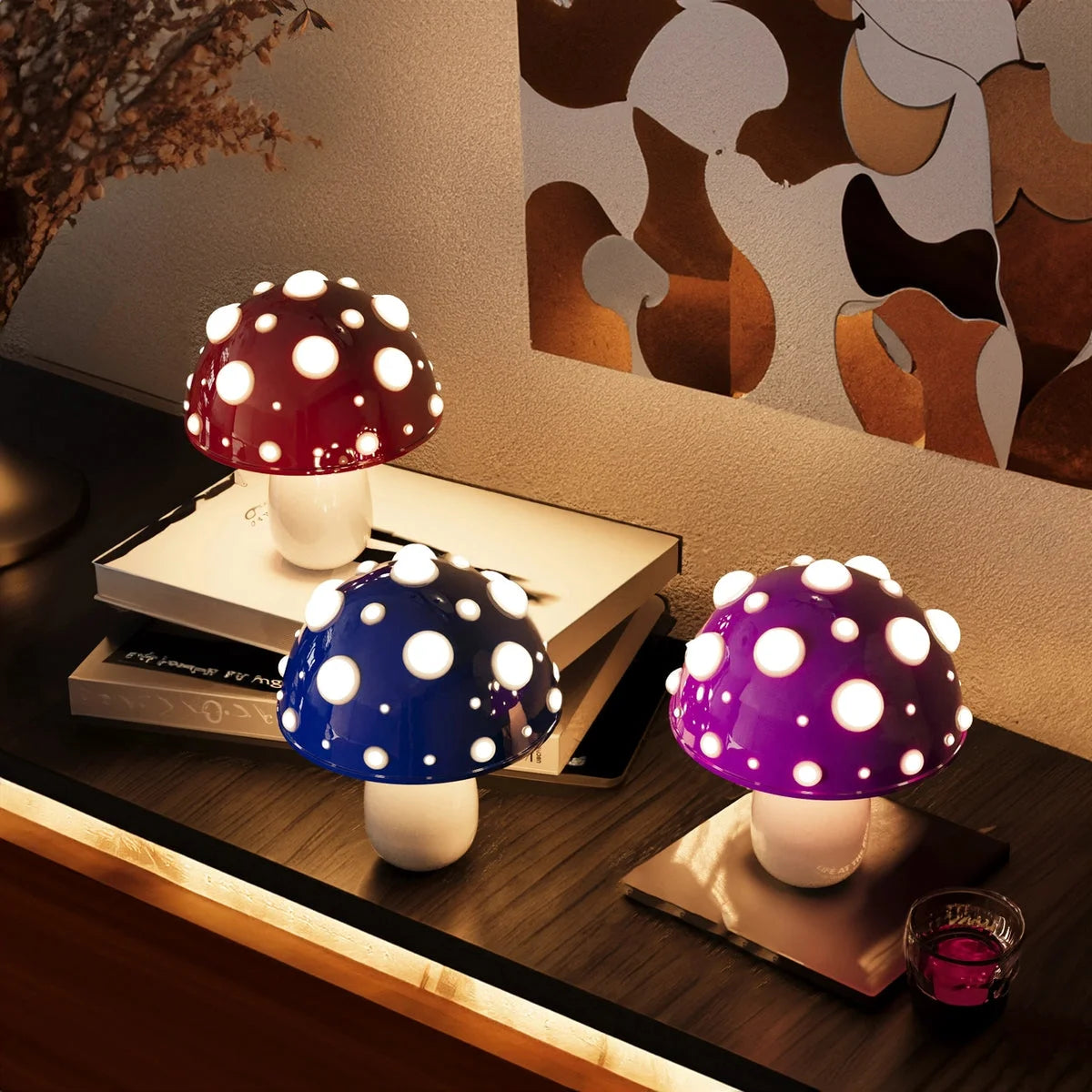 Lampe à poser en forme de champignon violet