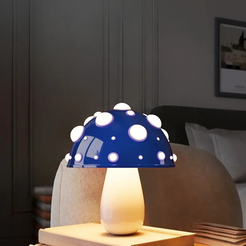 Lampe à poser en forme de champignon bleu
