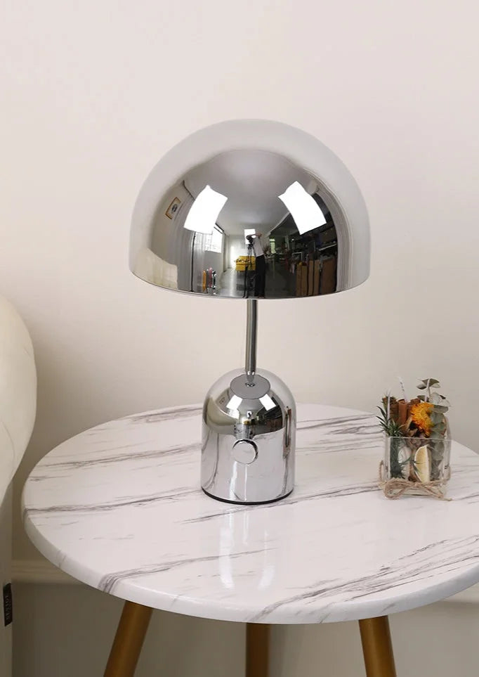 Lampe design champignon en métal argenté